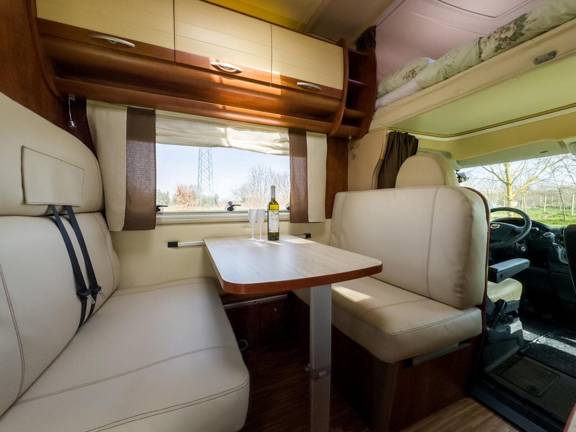 Camper - Fiat Pla * Pula